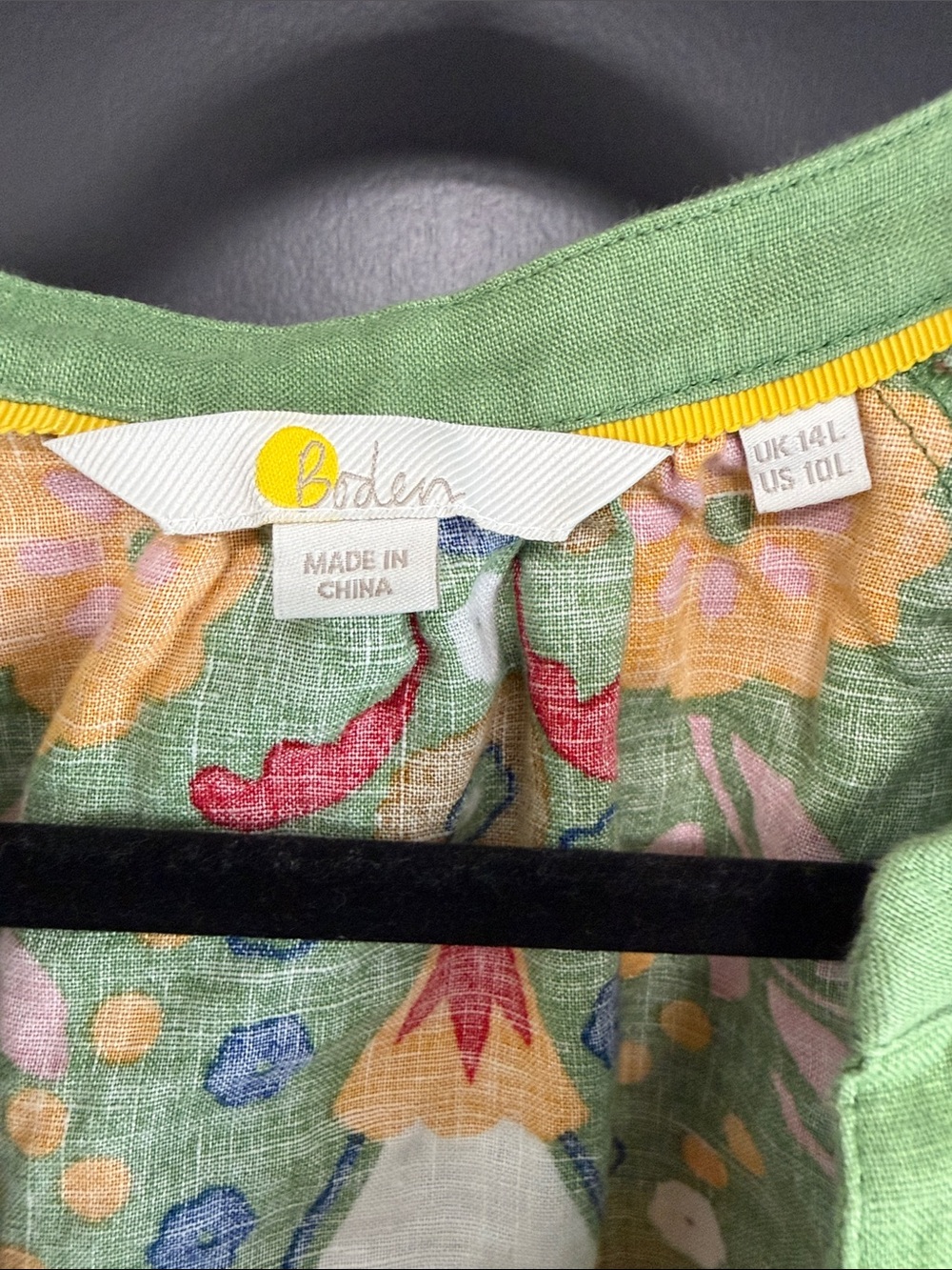 Boden Green Floral-Embroidered Linen Tunic - Picture 2 of 3